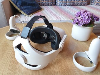 Oculus Quest 2 128GB s Headstrapou - Top Stav - 4