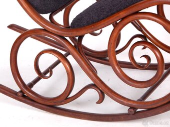 [ 4354 ] Prvorepublikové houpací křeslo THONET. - 4