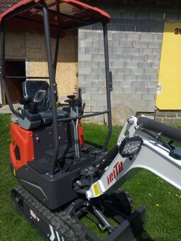 LeiTe LT 1012 minibagr jednoválec KOOP Diesel, chladič hydr. - 4