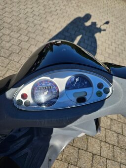 Piaggio Fly 125 - 4