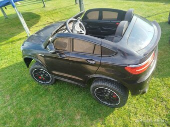Elektrické autíčko Mercedes GLC 63S - 4