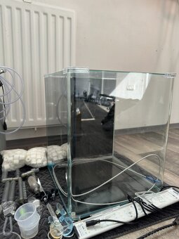 Kompletní a plně funkční akvarijní set - 4