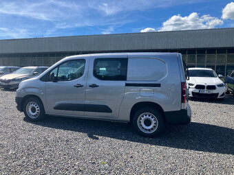 TOYOTA PROACE CITY L2 1,2 81 KW 2550 KM - 4