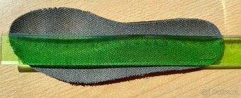 Červené tenisky - 34 - např. do tělocvičny - 4