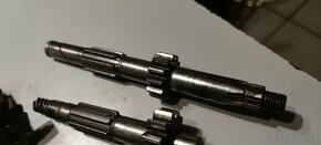 Převodovka na jawu 250 - 4