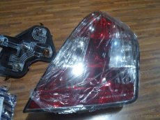 Prodam prave zadní nové svetlo origo Fiat Stilo 3 dver - 4