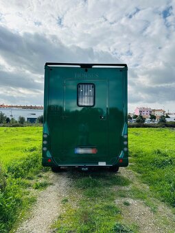 Přepravník koní Renault ATM 5-místný / Automat - 4