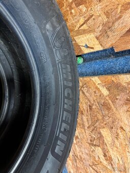 2x NOVE 225/60/17 Michelin Alpin 5 - 4