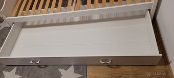 Dětská  bila postel s hvězdičkama s šuplíkem - 4