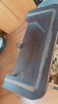 HODINY PENDLOVKY - 4