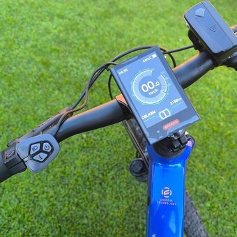 Crussis E-athland - 4