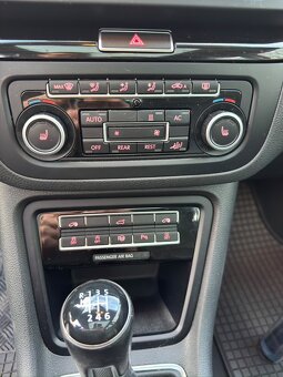 Seat Alhambra 2.0 TDI 4x4, 103kw, rodinné auto - 4