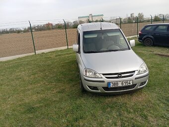 Opel Combo 1.7 CDTI Isuzu - 4