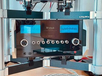 McIntosh MA8000 - 4