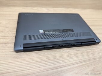 Dell Vostro 7590 Grey i7 9750H, 16GB, 15.6", GeForce GTX - 4
