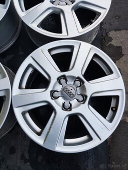 Prodám zánovní alu kola AUDI 7Jx17, ET33 5x112, 8R0601025S - 4