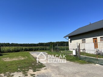 Prodej pozemku pro bydlení o výměře 3.474 m2 ve Střeni - 4