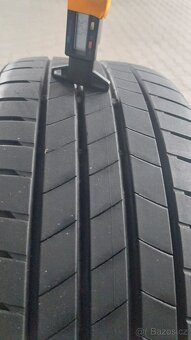 Prodám 2 x letní pneu Bridgestone 225/40/19 - 4