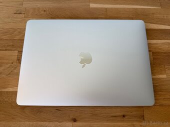 MacBook Air M1 - 4