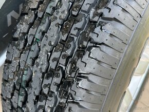 Zadní pravé okno, rezerva Nissan Patrol Y61 / díly - 4