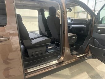 Proace Verso 2.0 D4-D Business paket, 8 míst - 4