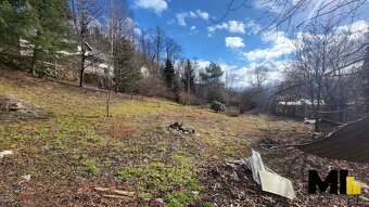 Prodej rodinného domu o velikosti 284 m², pozemek 1760 m² - 4