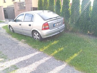 Opel Astra G 2.0 DI - 4
