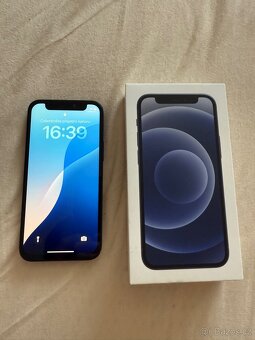 Apple iPhone 12 mini 64 GB - výborný stav - 4