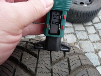 ZIMNÍ PNEU NEXEN 195/55R15 - 4
