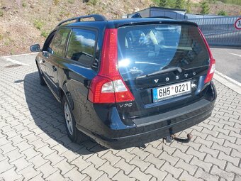 Volvo V70 D5 2.4 - 4
