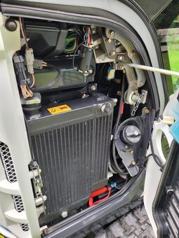 Bobcat e20z - 4