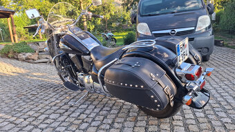 Suzuki VL 1500 lc - 4
