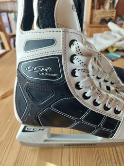 Prodám brusle CCM - 4