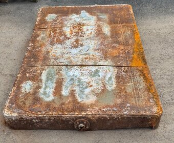 Železné nýtované plechy - 4