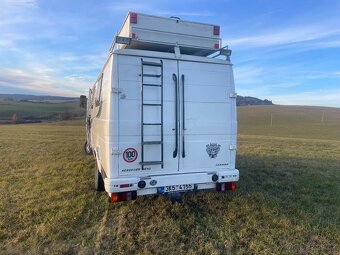 Prodám obytný Mercedes 608 D - 4