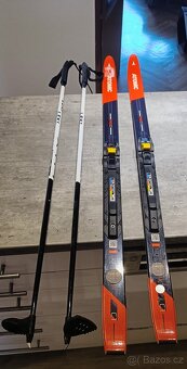 Dětské běžky ATOMIC PRO C1 grip JR s vázáním + běžecké hůlky - 4