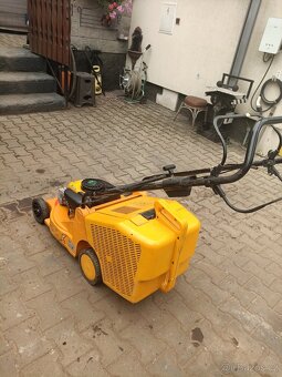 Zahradní sekačka - 4