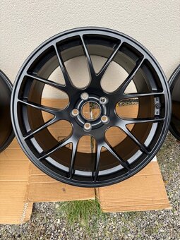 APEX EC7, BMW 5x120, 19” Black - 4