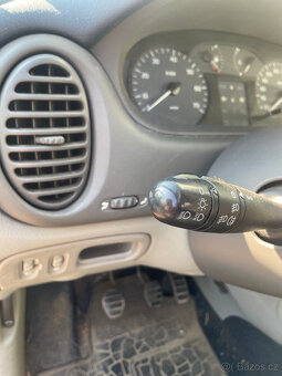 Renault Megane Scenic 1,6 - náhradní díly - 4