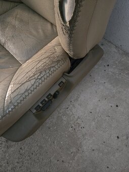 Sedačky Volvo xc70 - 4