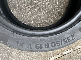 Continental Premium Contact 6 235/50R19 - 4