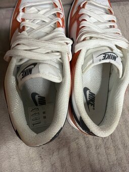 Nike Low Dunk Starry Schoow - 4