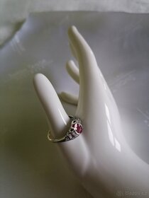 Zlatý luxusní prsten s Diamanty a Rubinem - 4