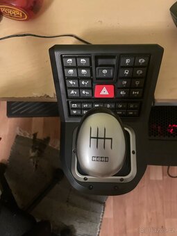Hori truck volant - 4