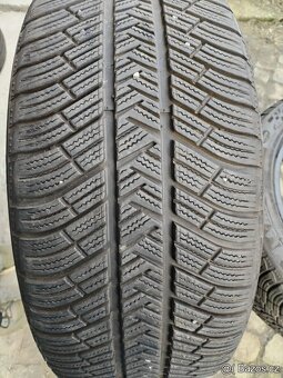 255/45/19 zimni pneu MICHELIN 255/45 R19 - 4