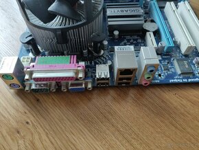 GA-EG41MFT-S2PT, LGA 775, Q6600, 4GB DDR3 RAM - 4
