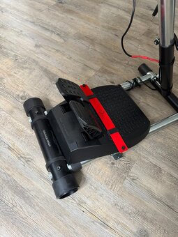 Thrustmaster Ferrari 458 Spider + Wheel Stand pro Xbox - 4