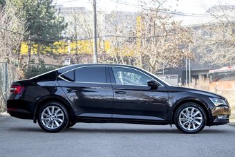Škoda Superb 2.0 TDI Style DSG - 4