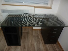 Ikea pracovní stůl se sklem 148 x 73 cm - limitovaná edice - 4