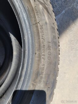 Pneu R17 225/50 - 4